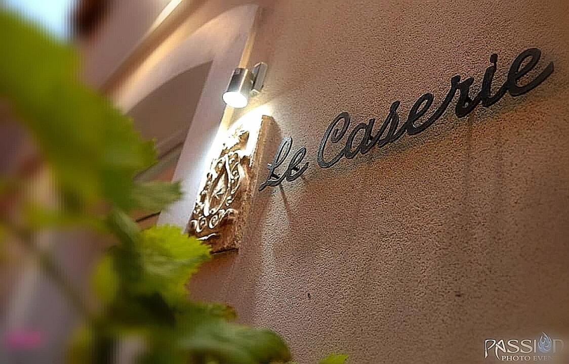 Le Caserie Di Charme Bed & Breakfast 3*